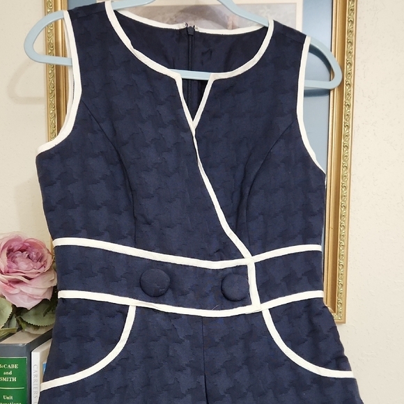 Nautica Blue Sheath Dress Sleeveless Crew Neck - Picture 2 of 12